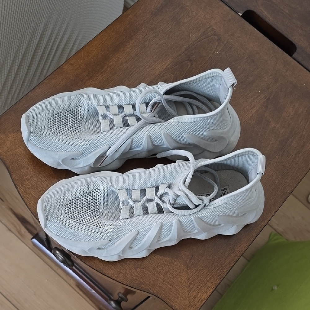 Stylish Gray Sneakers